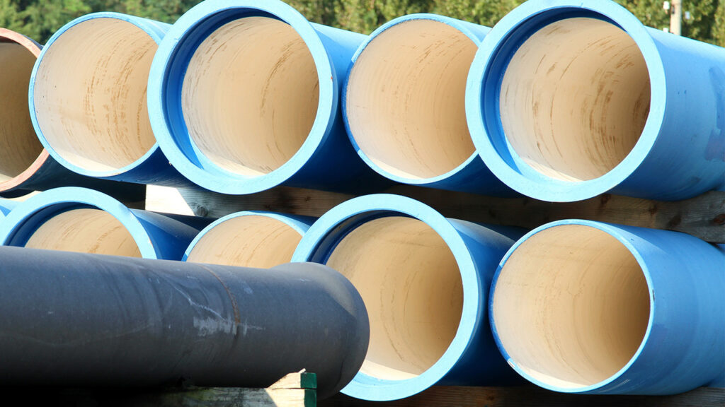 O impacto das obras de saneamento básico com tubos e conexões em ferro fundido dúctil