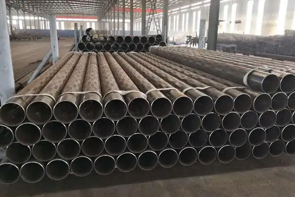 O que é um tubo de aço ranhurado?